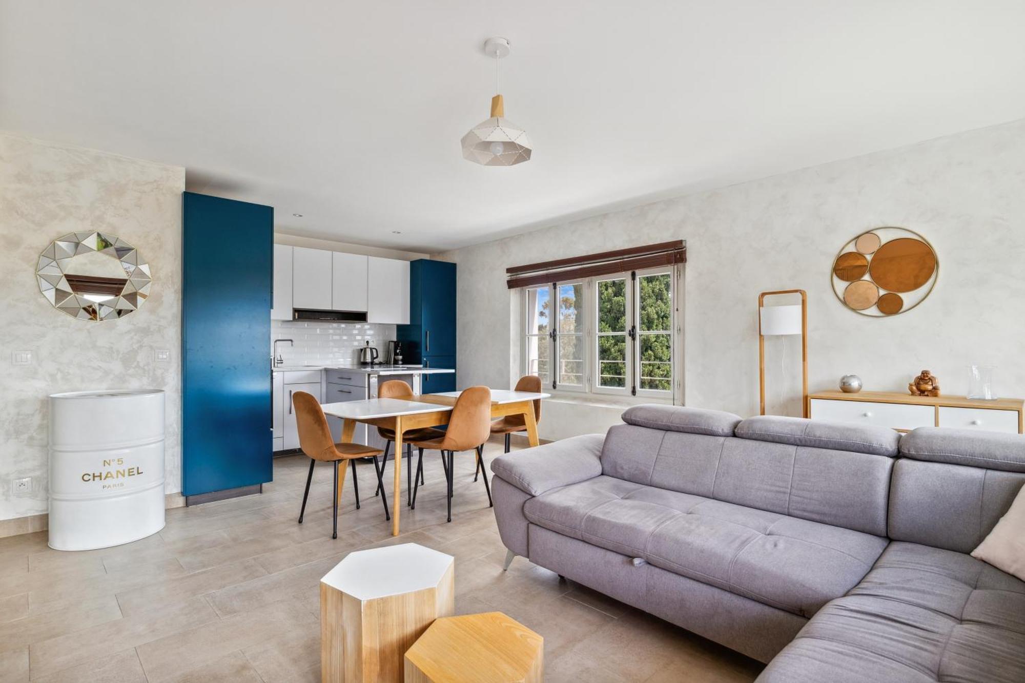Appartement De Messugues - Appt Standing Vue Mer Saint-Raphaël Dış mekan fotoğraf